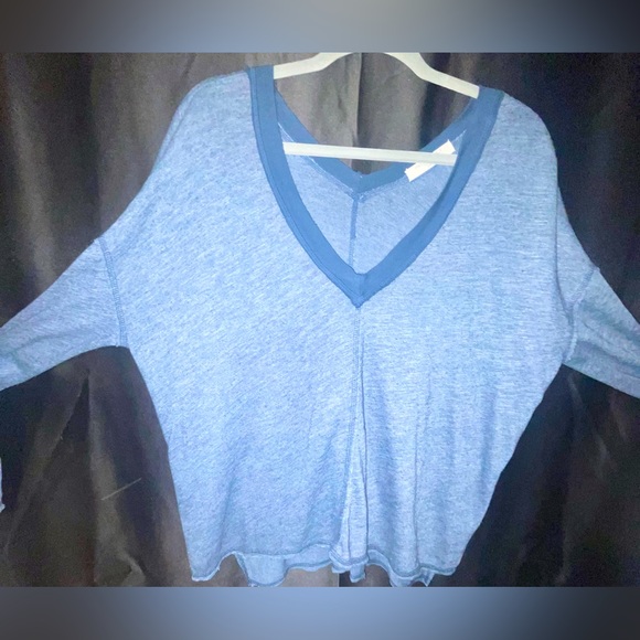 Project Social T Oversized V-Neck Long Sleeve Tee - Picture 3 of 4